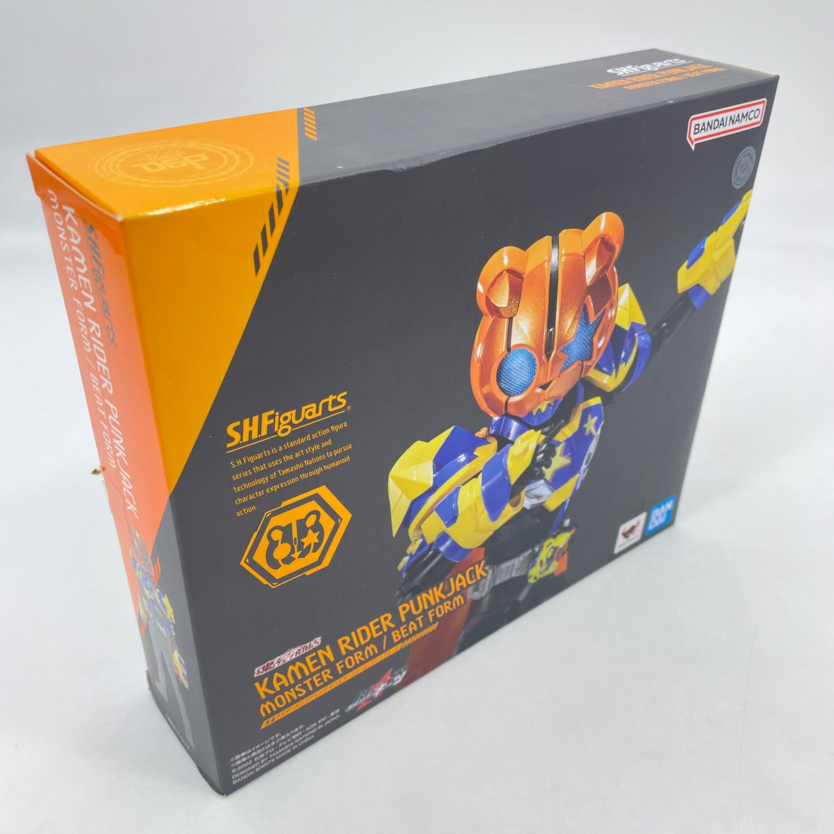 BANDAI S.H.Figuarts Kamen Rider PunkJack Monster Form Beat Form Action Figure