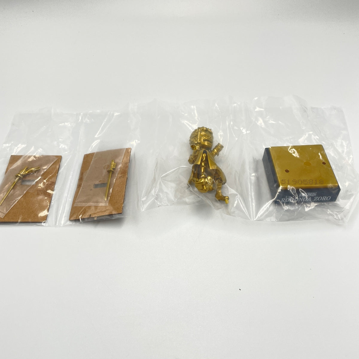 ONE PIECE Roronoa Zoro WCF Figure Kumamoto Reconstruction Project Banpresto