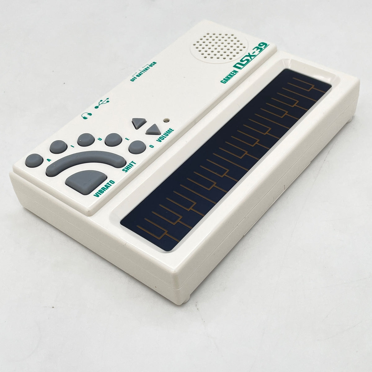 Miku Hatsune Pocket Miku Singing Keyboard NSX39 YAMAHA Vocaloid Gakken JP w/Box