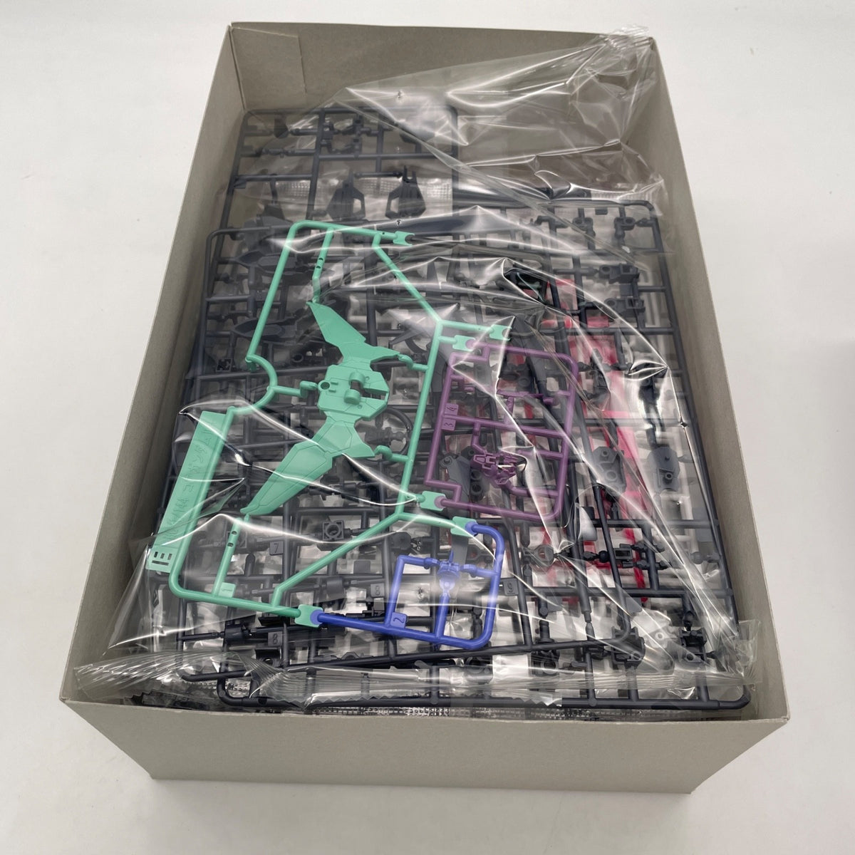 BANDAI HG Gundam Build Metaverse 1/144 PLUTINE Gundam Plastic Model Kit JAPAN