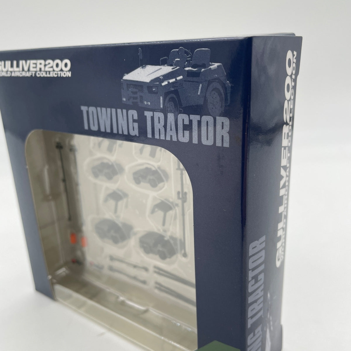 Minicar World Aircraft Collection 1/200 JASDF 2t/3t Towing Vehicle Set