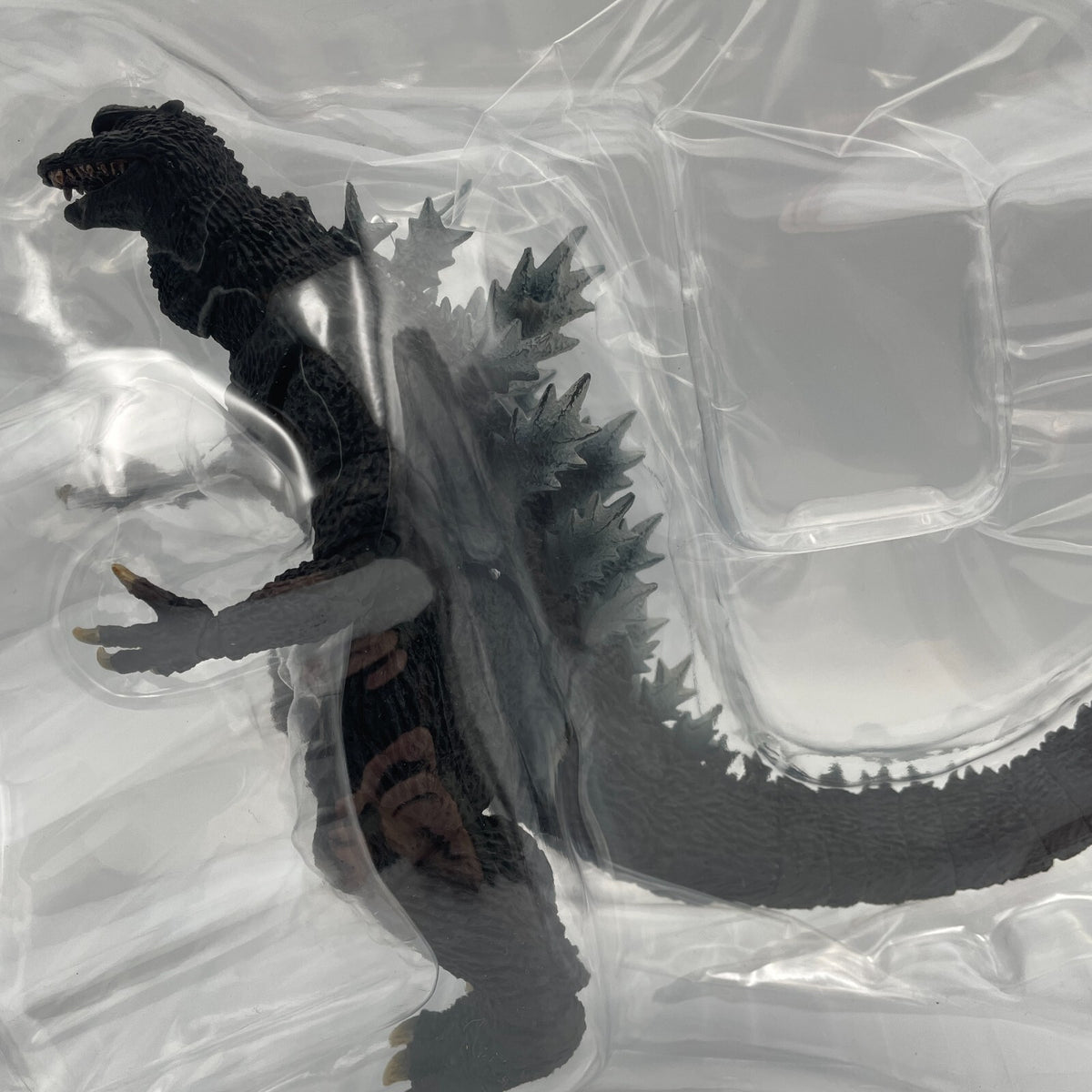 S.H.Monster Arts Godzilla 2004 Figure 160mm Godzilla Final Wars Bandai