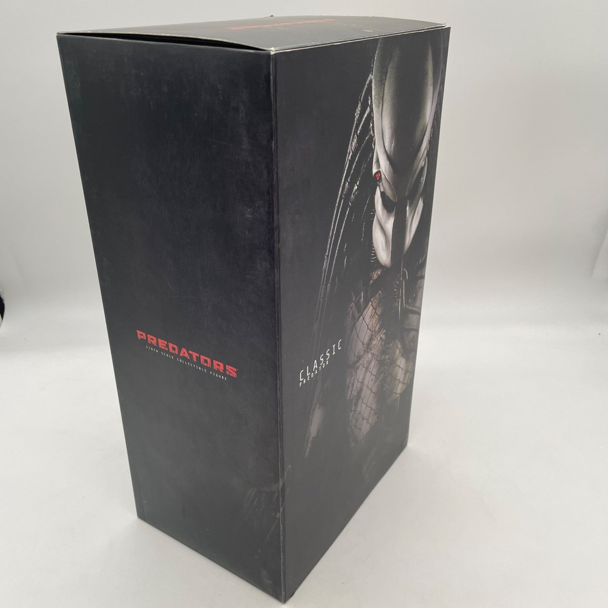 Hot Toys Movie Masterpiece Predators Classic 1/6 Figure Predator MMS162