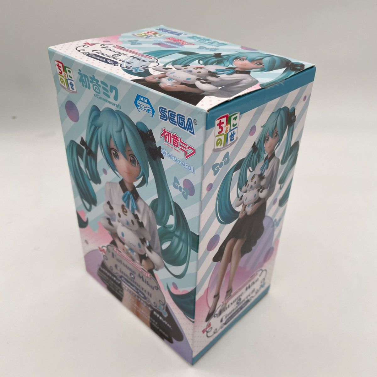 Hatsune Miku x Cinnamoroll Milk Chokonose Premium Figure SEGA from JP