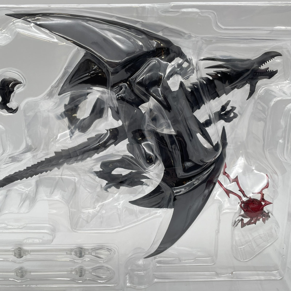 TAMASHII NATIONS S.H.MonsterArts Yu-Gi-Oh Duel Monsters Red-Eyes Black Dragon JP