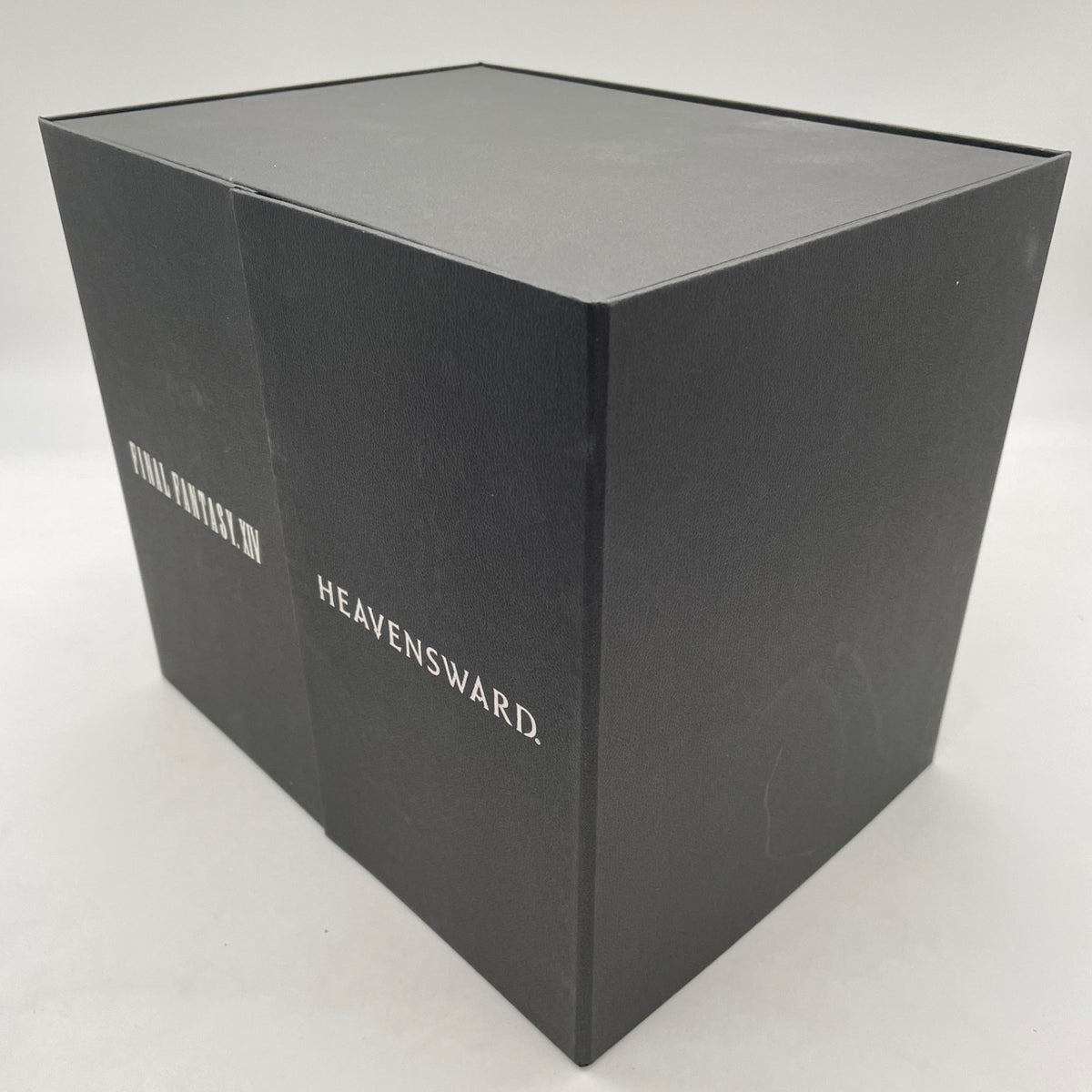 PS4 Final Fantasy XIV Ishgard Collector's Edition