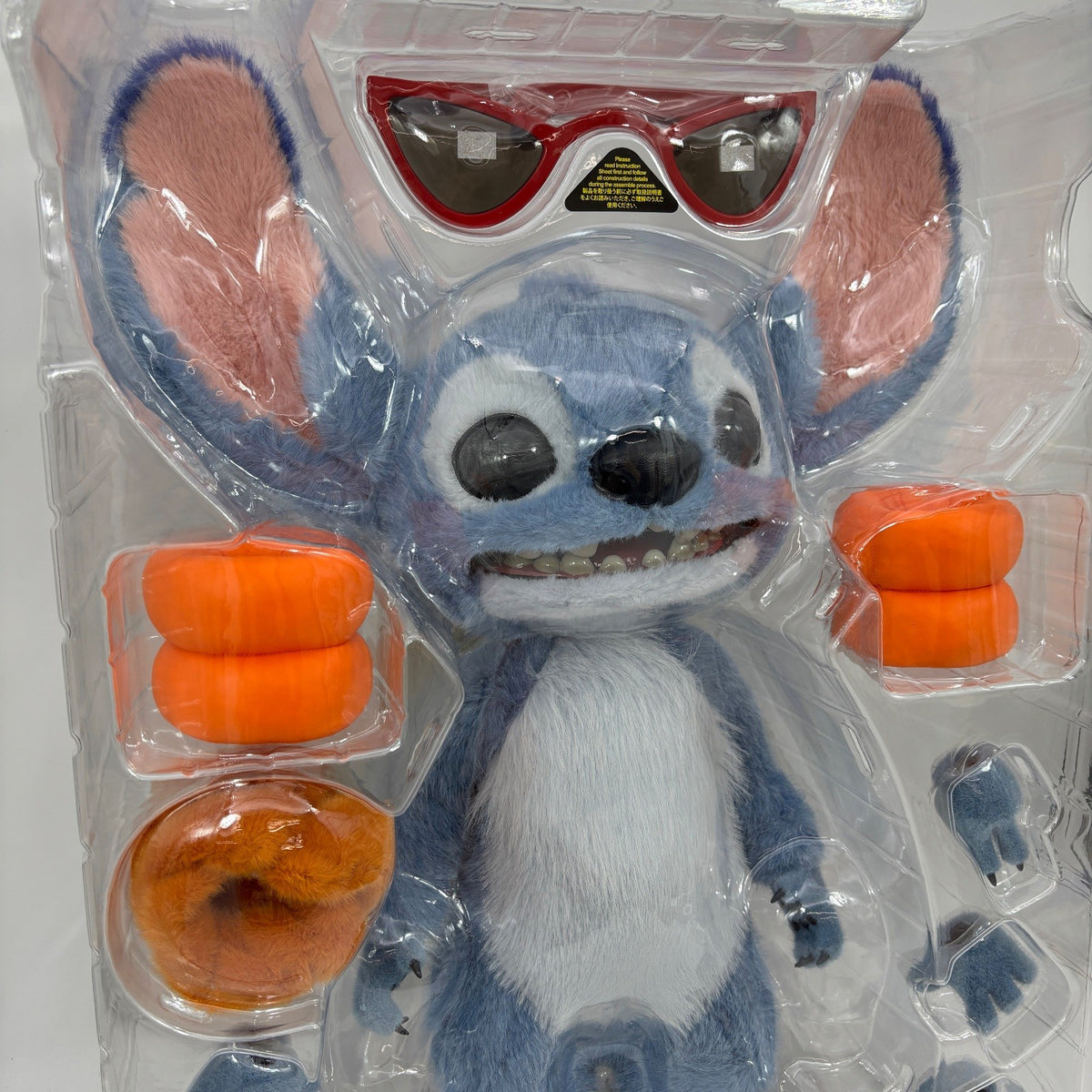 Hot Toys Movie Masterpiece Lilo & Stitch Stitch Collectible Figure