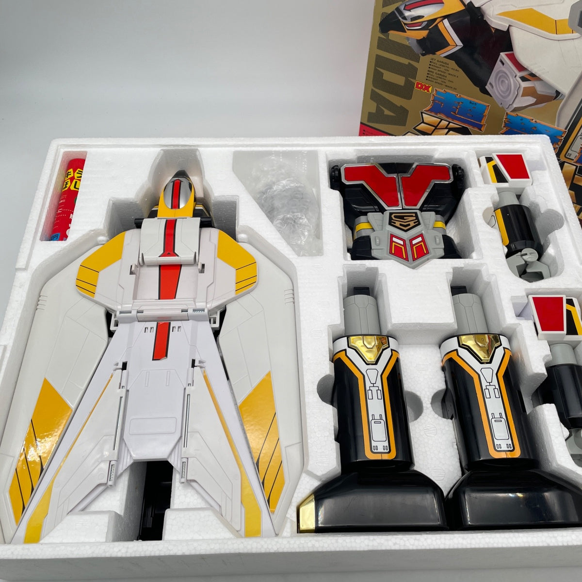 Chogokin Zord Toy Super Dreadnought DX Jet Garuda Chojin Sentai Jetman BANDAI