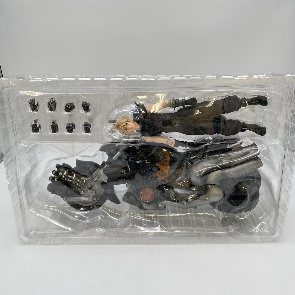 Figure PLAY ARTS Kai Cloud Strife Streif Hardy Daytona FINAL FANTASY VII Remake