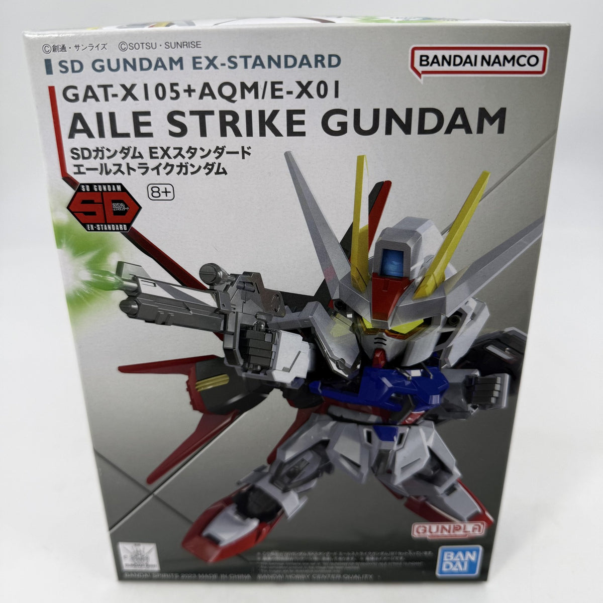 GAT-X105 +AQM E-X01 SD Gundam EX Standard Ale Strike Gundam Gunpla