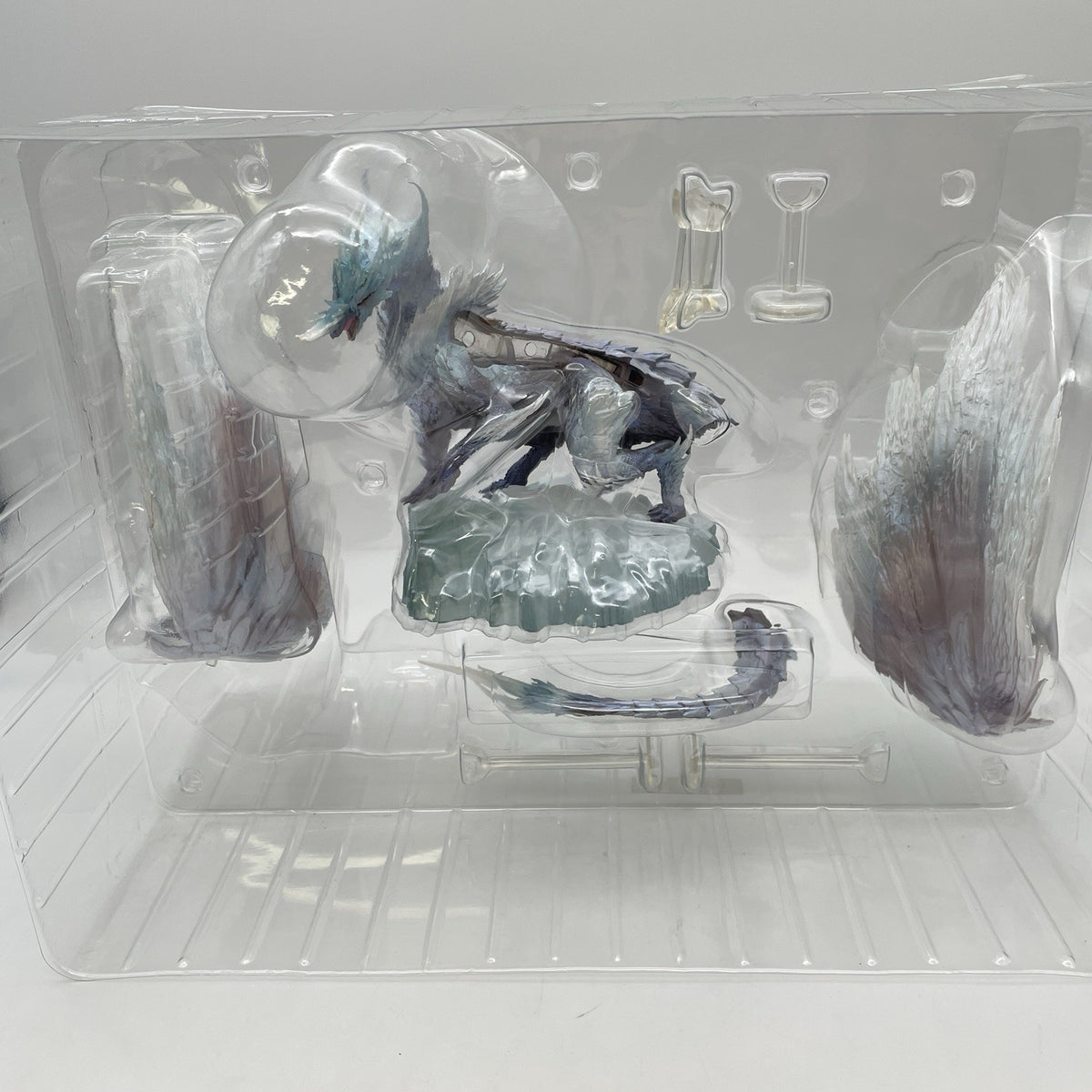 Banpresto Velkhana Monster Hunter World Iceborne Trophy Ichiban Kuji A Prize