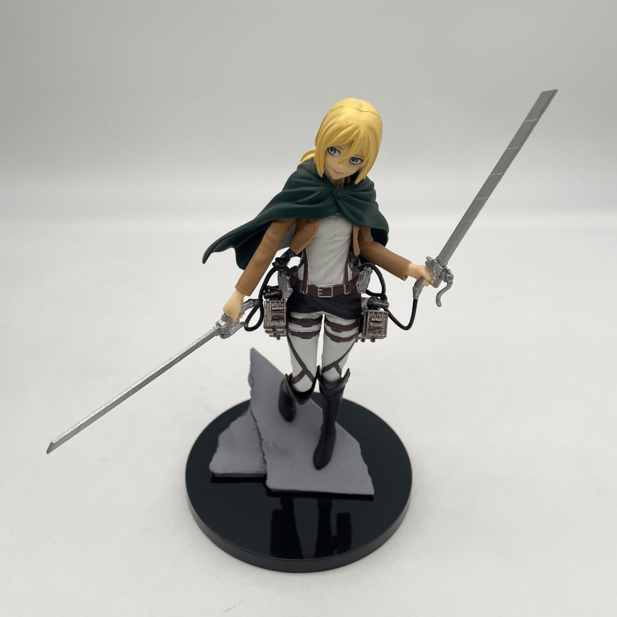 Attack on Titan: Krista Lenz Figure 150mm TAITO Japan Import