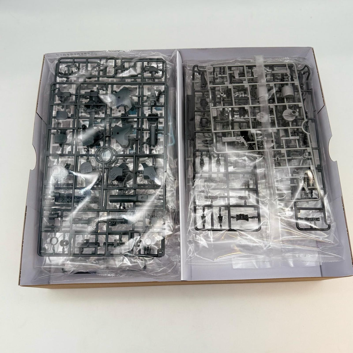 Megami Device Busou Shinki Type Evil Devil Strarf 1/1 Scale Plastic Model kit