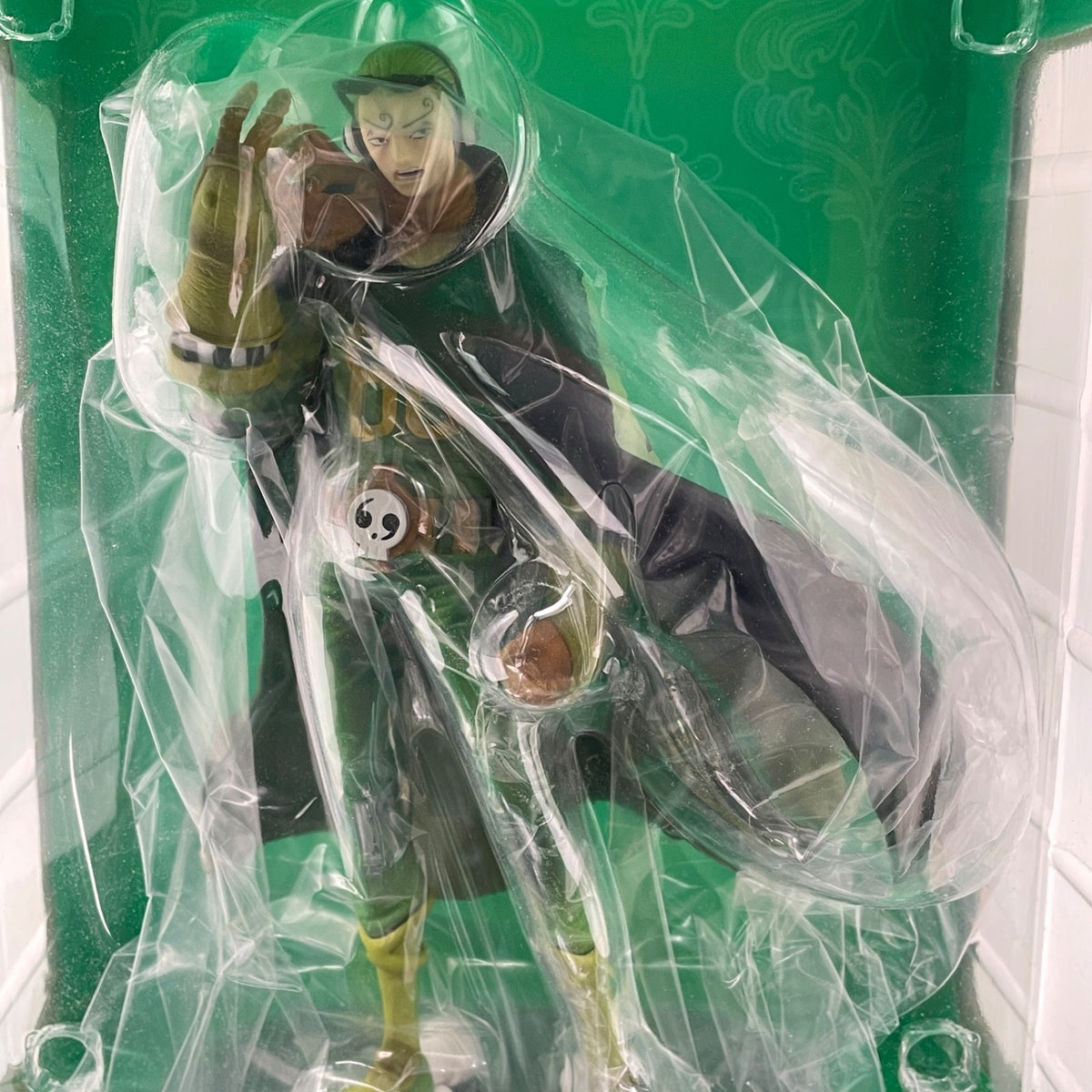 One Piece Whole Cake Island Vinsmoke Yonji Figure Ichiban kuji Prize B Japan