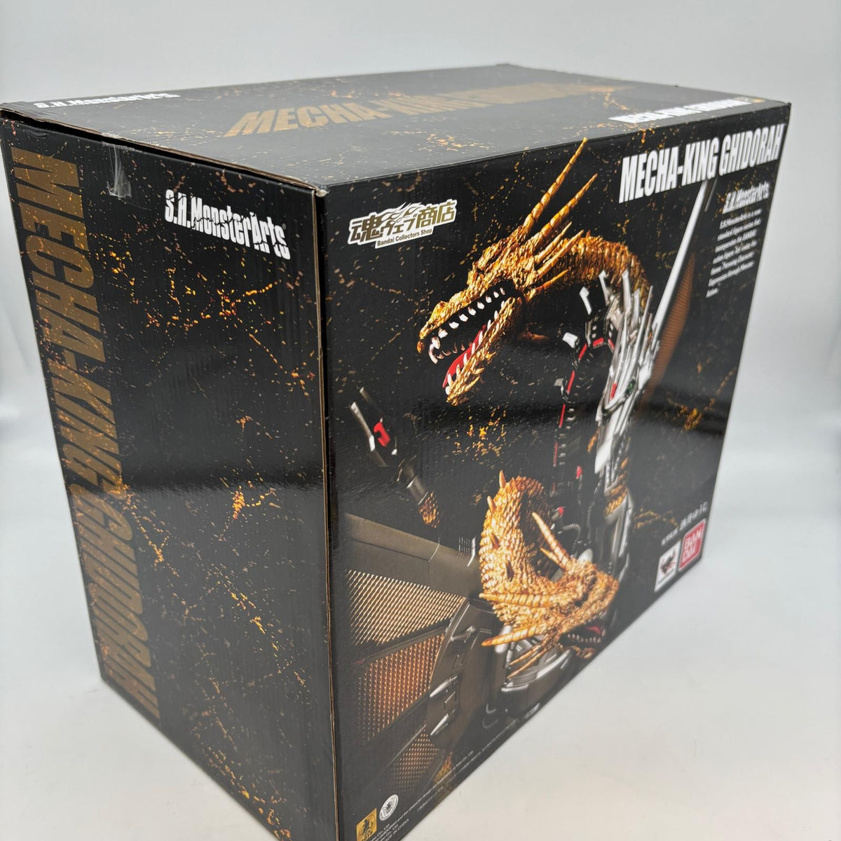 S.H.MonsterArts Mecha King Ghidorah Figure Godzilla vs King Ghidorah BANDAI