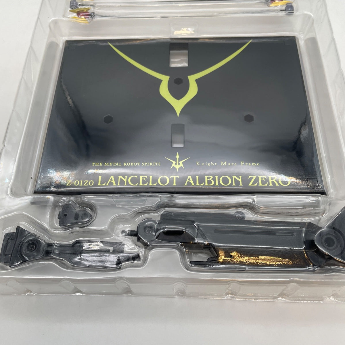 METAL ROBOT SPIRITS SIDE KMF Lancelot Albion Zero Figure Code Geass Bandai Japan