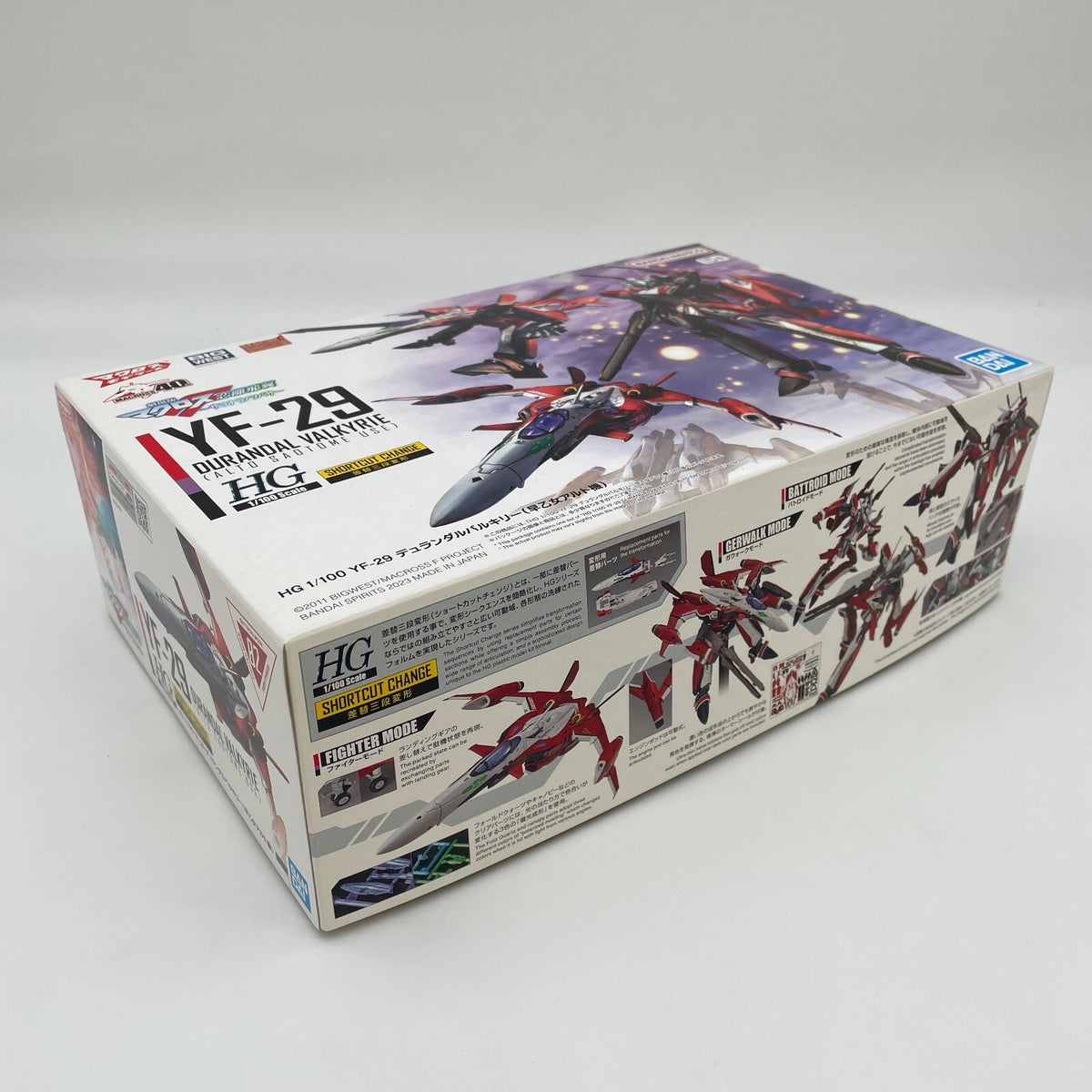 BANDAI HG Macross F YF-29 Durandal Valkyrie Alto Saotome Use Model kit