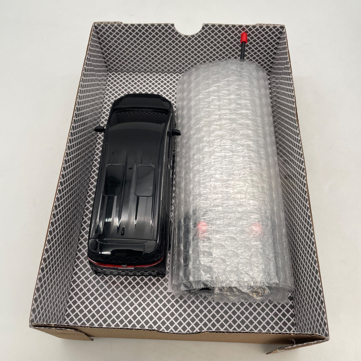 Toyota Vellfire Full Function Radio Control Car Peanuts Club Black JP