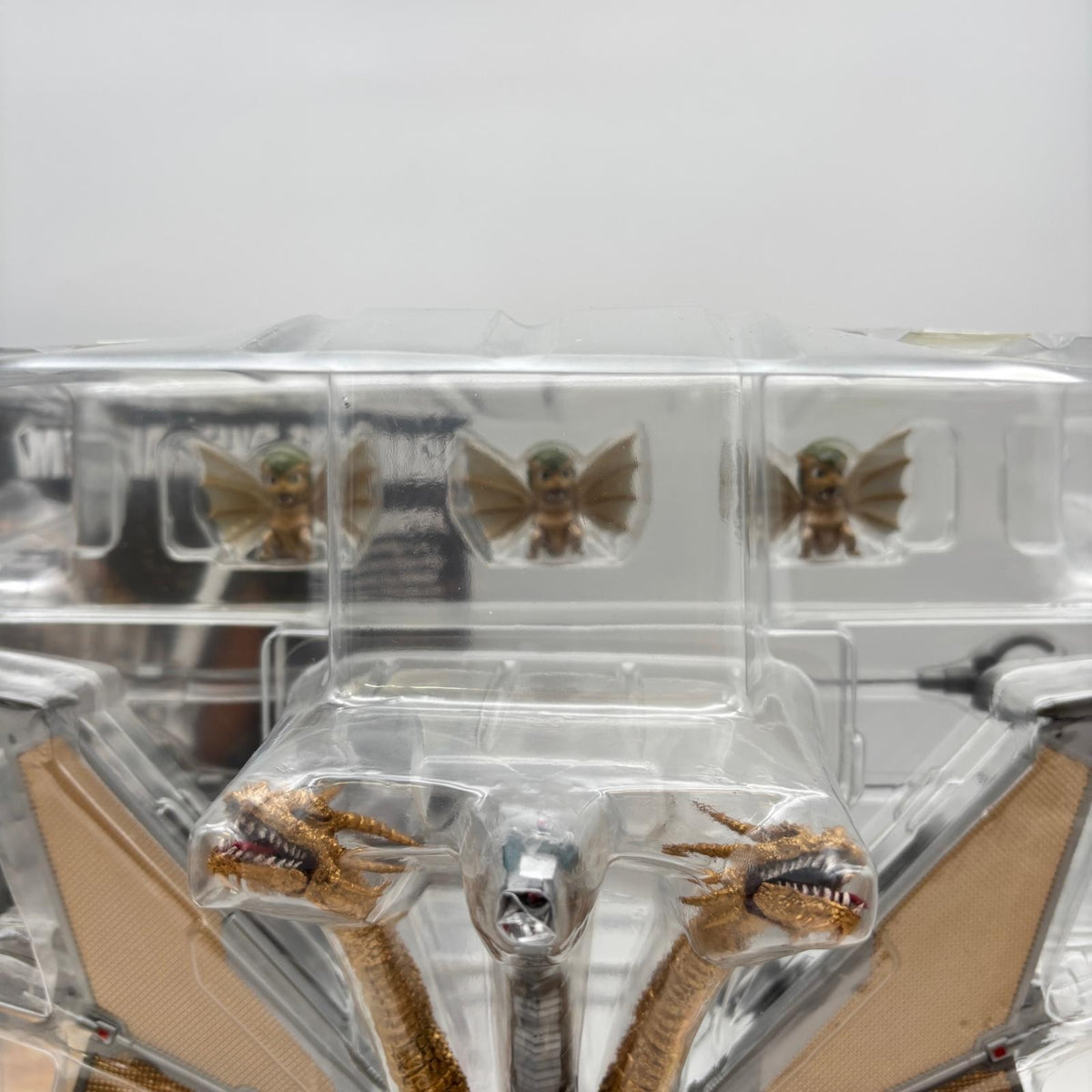 S.H.MonsterArts Mecha King Ghidorah Figure Godzilla vs King Ghidorah BANDAI