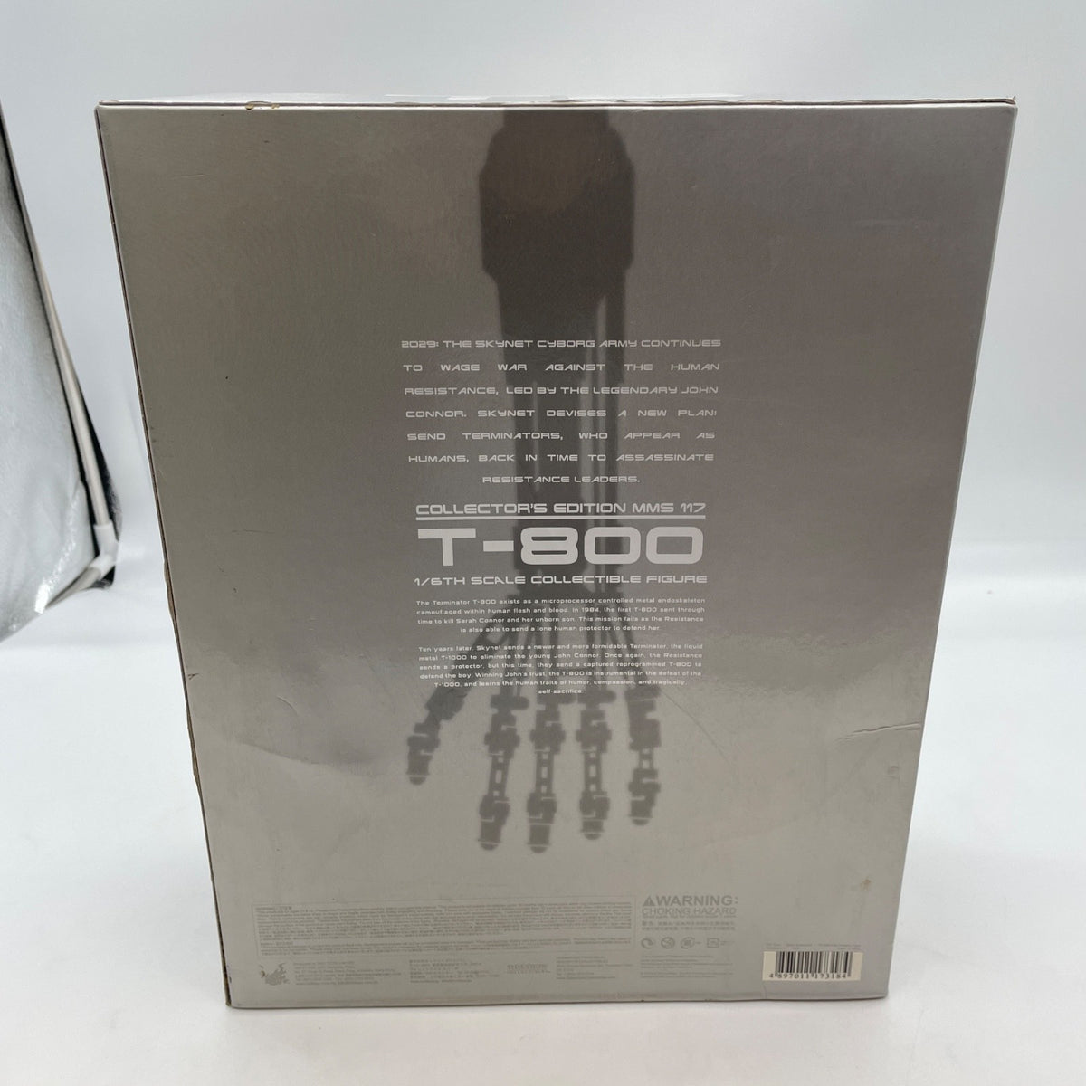 Hot Toys Terminator 2 T-800 1/6 Figure MMS117 Movie Masterpiece T2