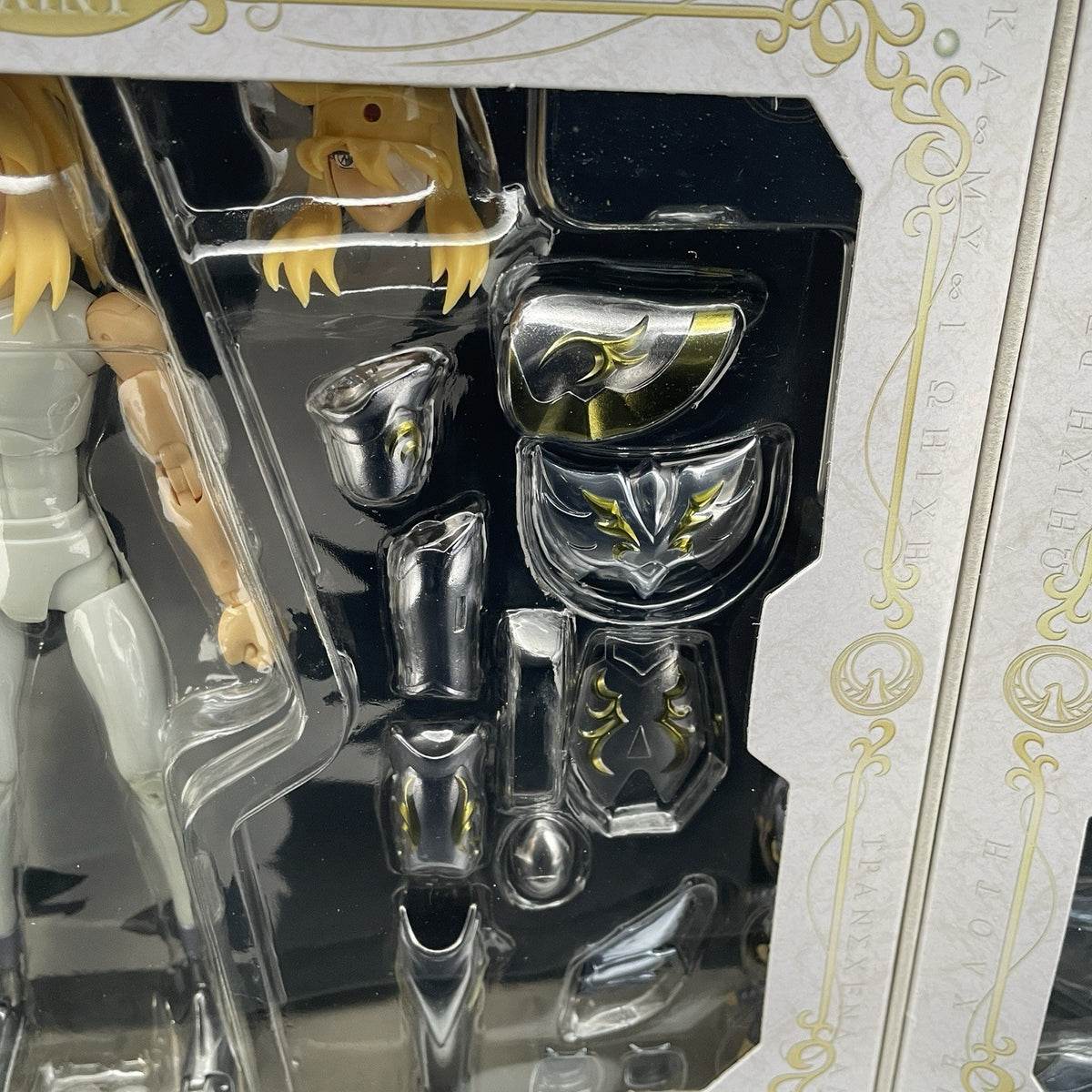 Saint Cloth Myth Cygnus Hyoga God Cloth Figure Saint Seiya Bandai Japan