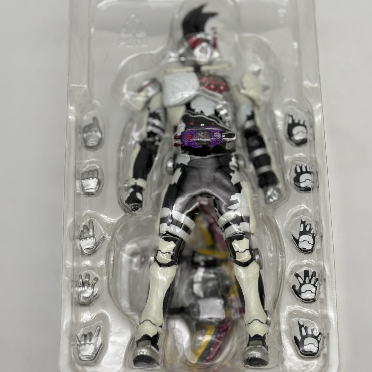 S.H.Figuarts Kamen Rider Genmu zombie gamer level X Action Figure Bandai