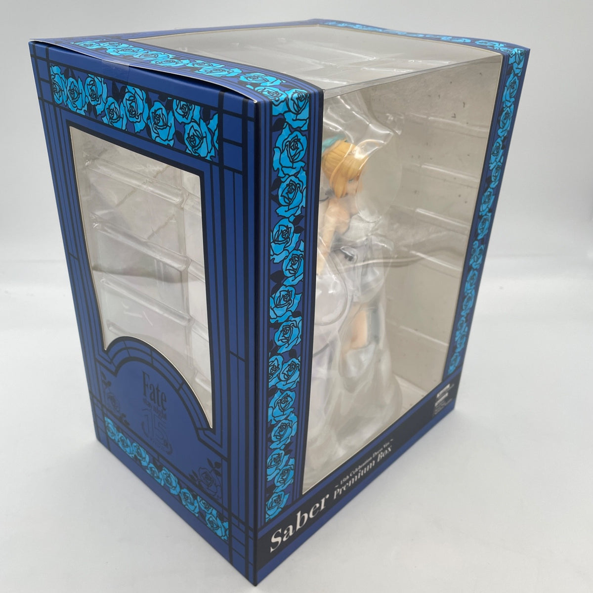 Fate/stay night 15th Celebration Saber Rin Tohsaka Sakura Matou Dress Figure