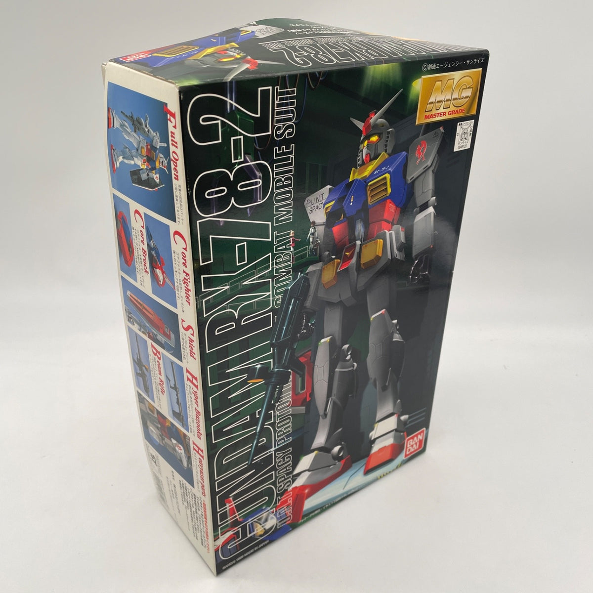 BANDAI MG 1/100 RX-78-2 GUNDAM Plastic Model Kit Mobile Suit Gundam from JAPAN