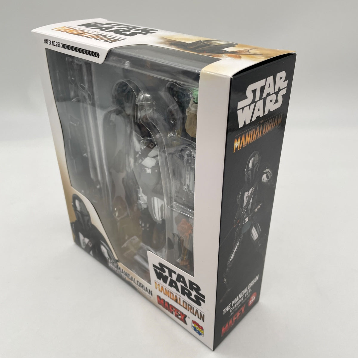 MAFEX No.256 THE MANDALORIAN CHROME Ver. Action Figure Medicom Toy