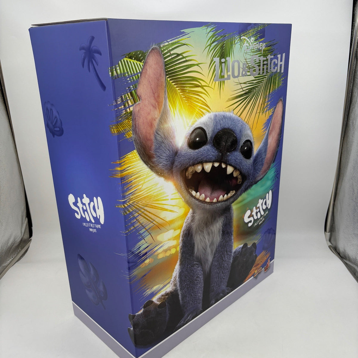 Hot Toys Movie Masterpiece Lilo & Stitch Stitch Collectible Figure