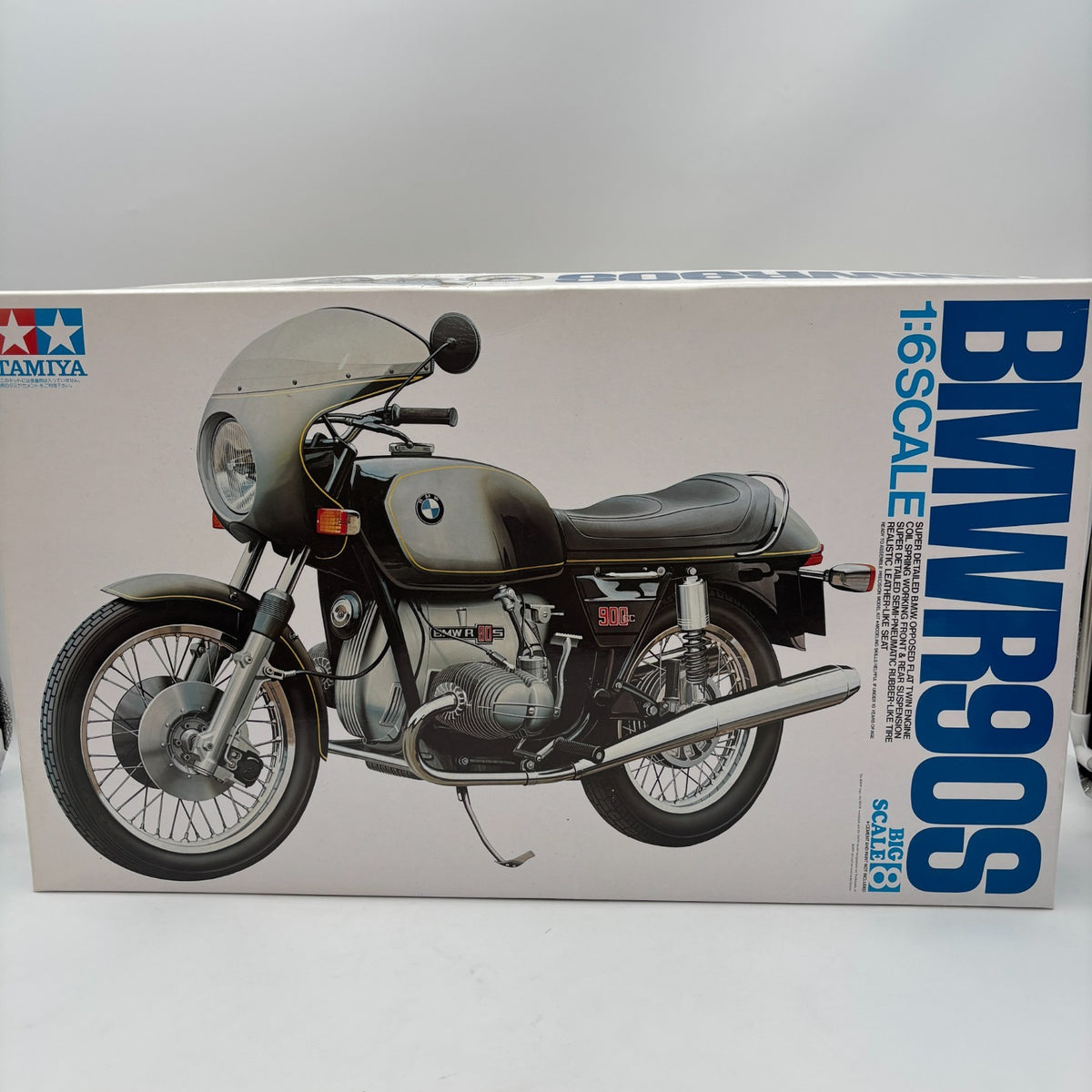 Tamiya Bike BMW R90S 1/6 scale Motorcycle Series Plastic Model Kit