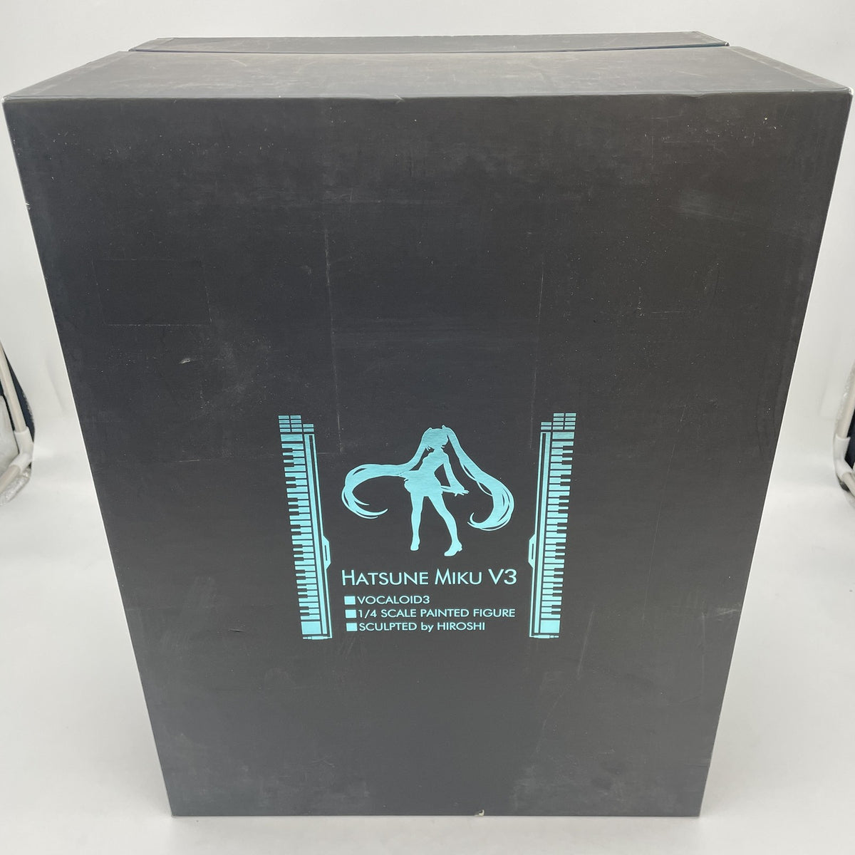 VOCALOID3 Hatsune Miku V3 1/4 PVC Figure FREEing B-style from From Japan