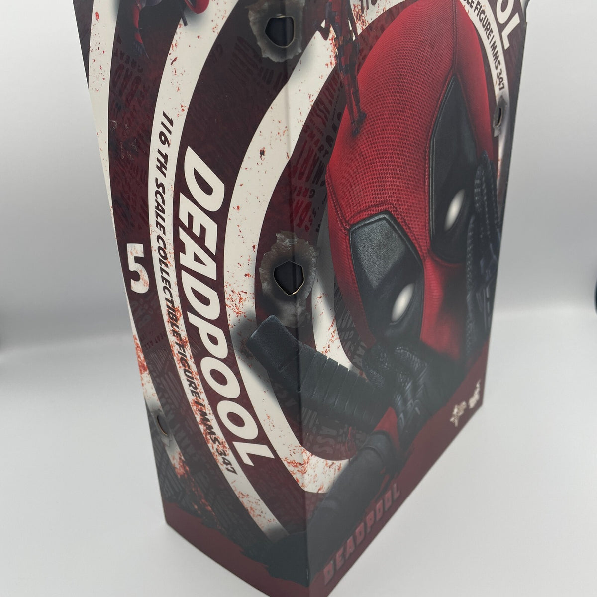 Hot Toys Deadpool 1/6 Action Figure Movie Masterpiece MMS347