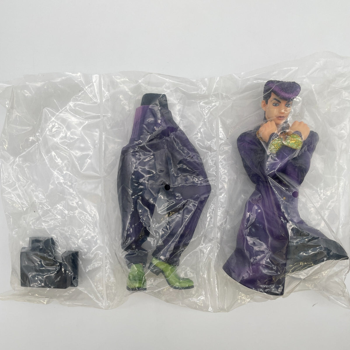 JoJo's Bizarre Adventure Josuke Higashikata Figure Diamonds are unbreakable