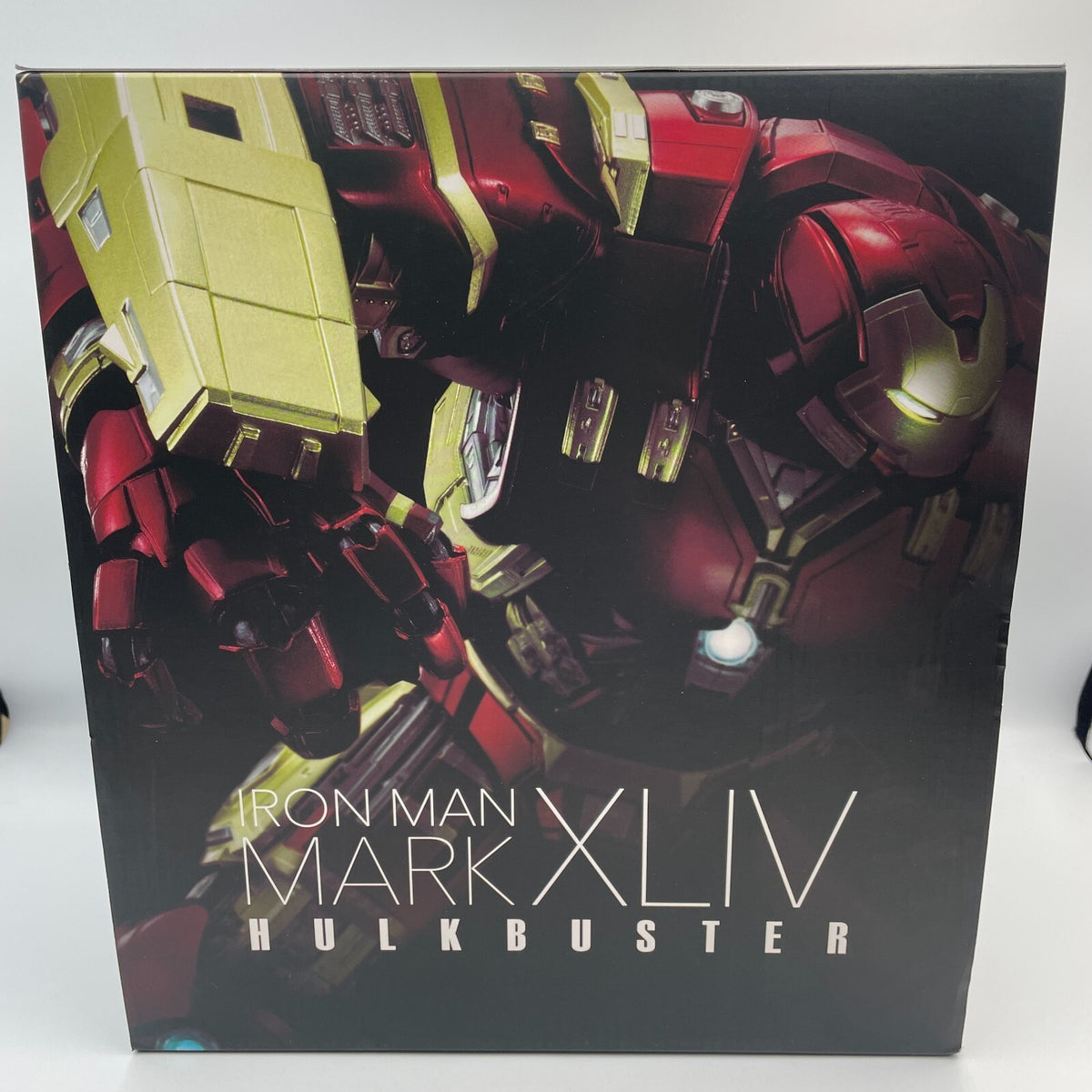 S.H. Figuarts x Chogokin Avengers Iron Man Hulk Buster MK44 Figure BANDAI Japan