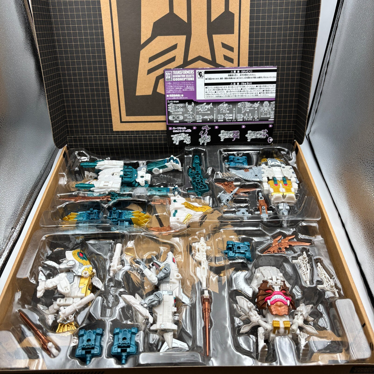 TT-GS10 God Neptune Transformers GENERATION SELECTS Japan Takara Tomy