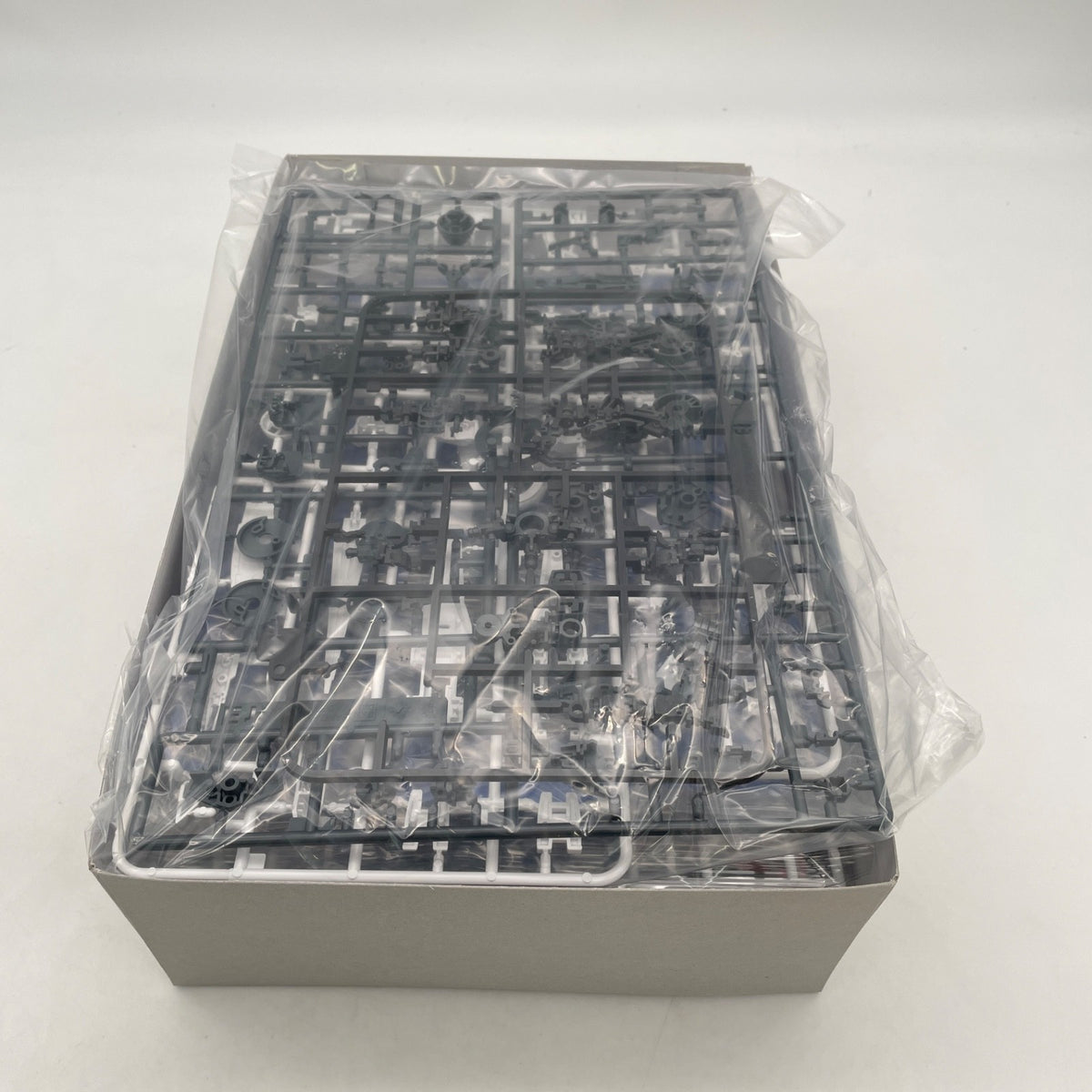 Bandai RG(18) 1/144 Gundam 00 Raiser OO GN-0000+GNR-010 Mobile Suit Model Kit JP