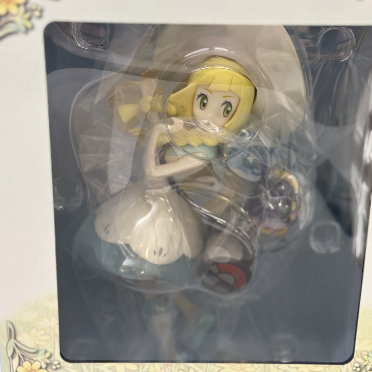 Pokemon Center Original Lillie & Cosmog 1/8 Figure KOTOBUKIYA Japan