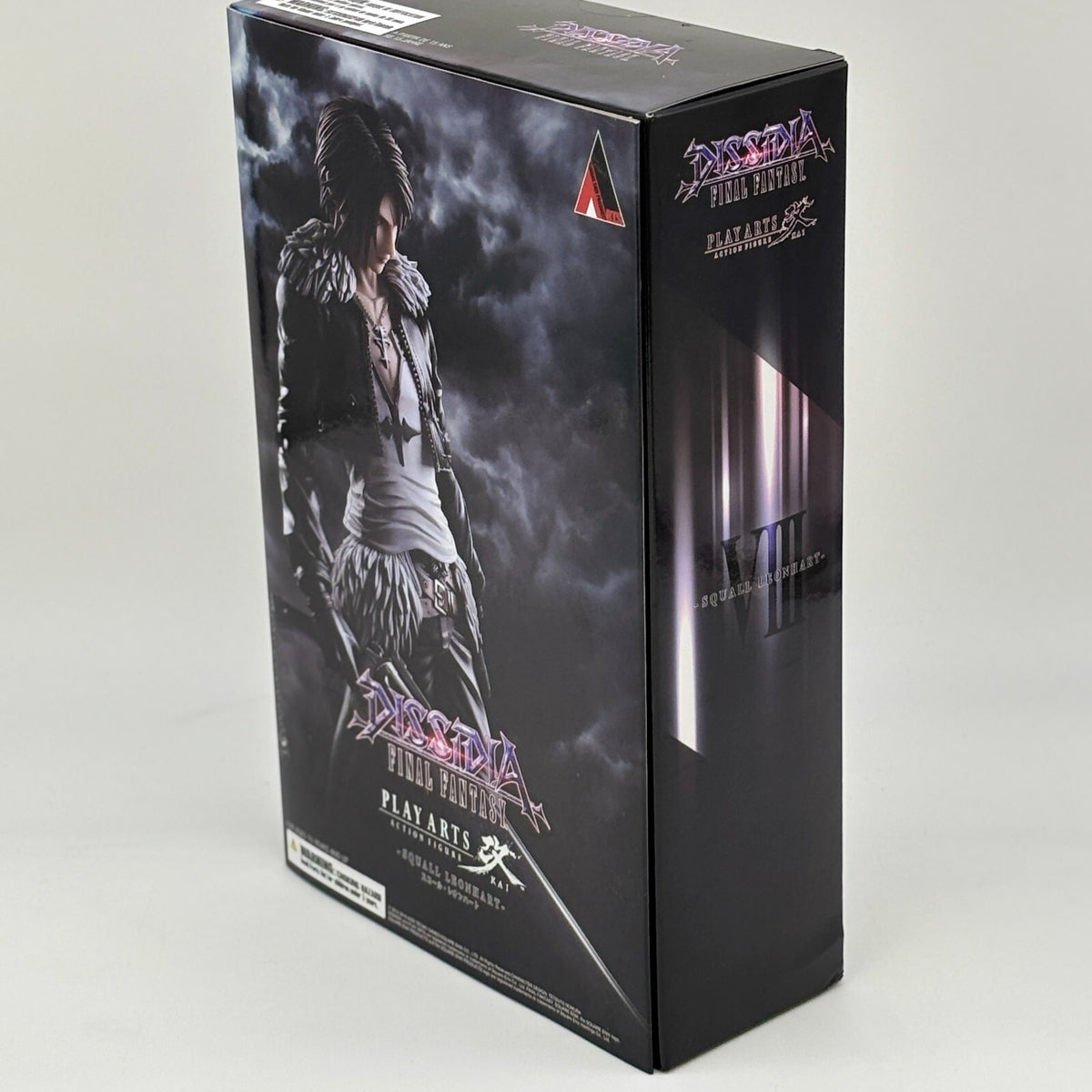 PLAY ARTS Kai DISSIDIA FINAL FANTASY VIII Squall Leonhart Figure Renewed Edition