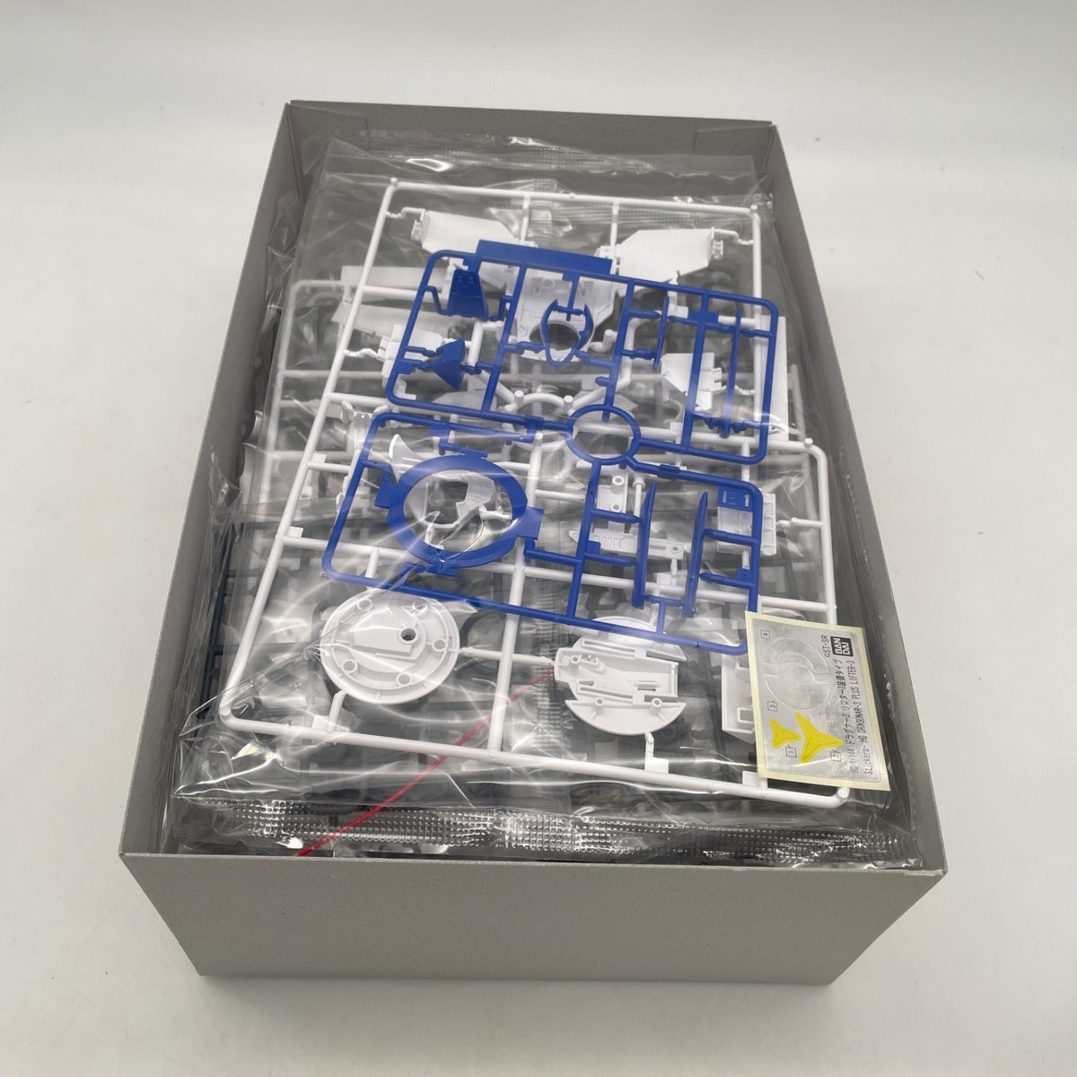1 144 HG Dragoner 3 lifter 3 equipment type Dragner BANDAI Japan