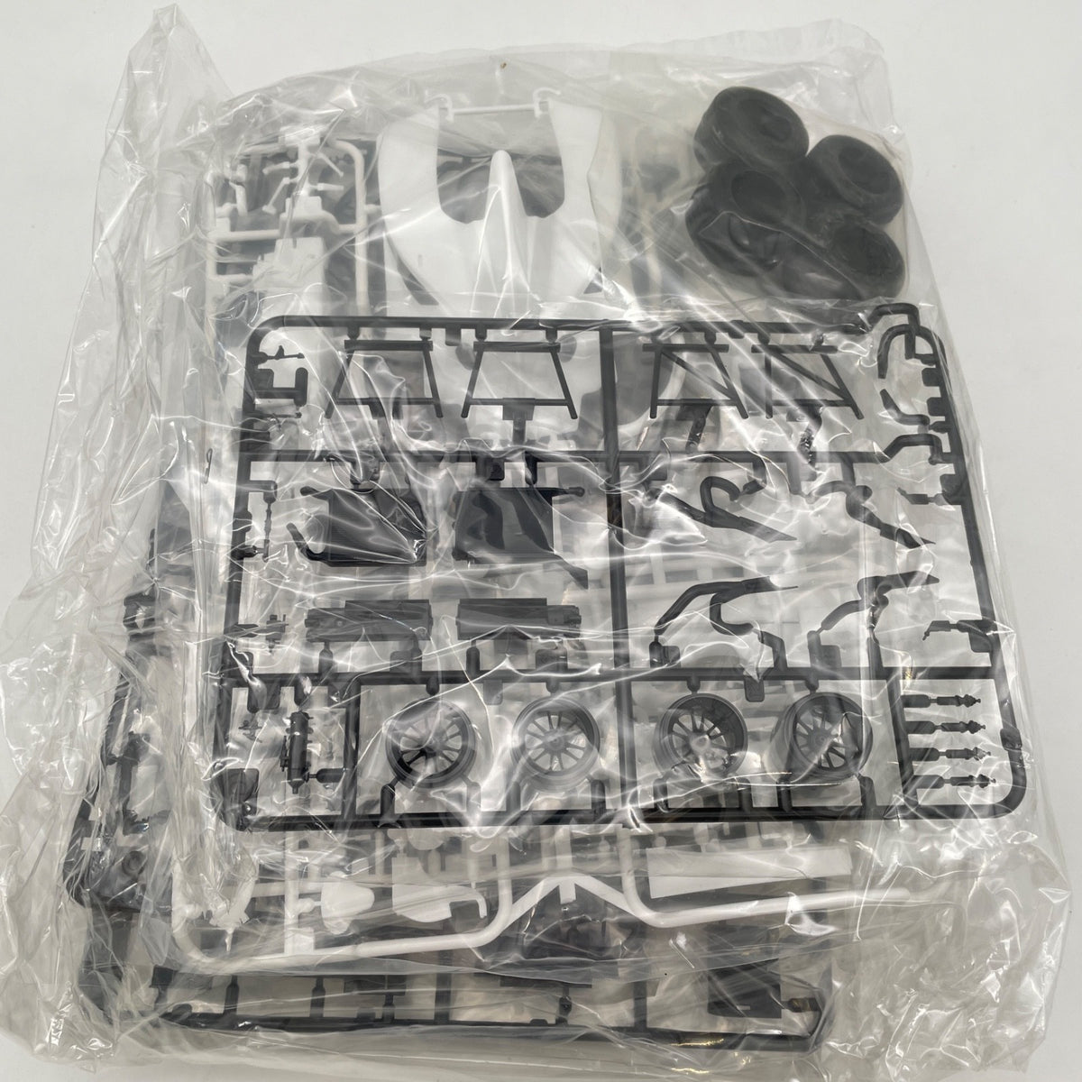 TAMIYA Grand Prix Collection Series No.55 Williams BMW FW24 1/20 model kit