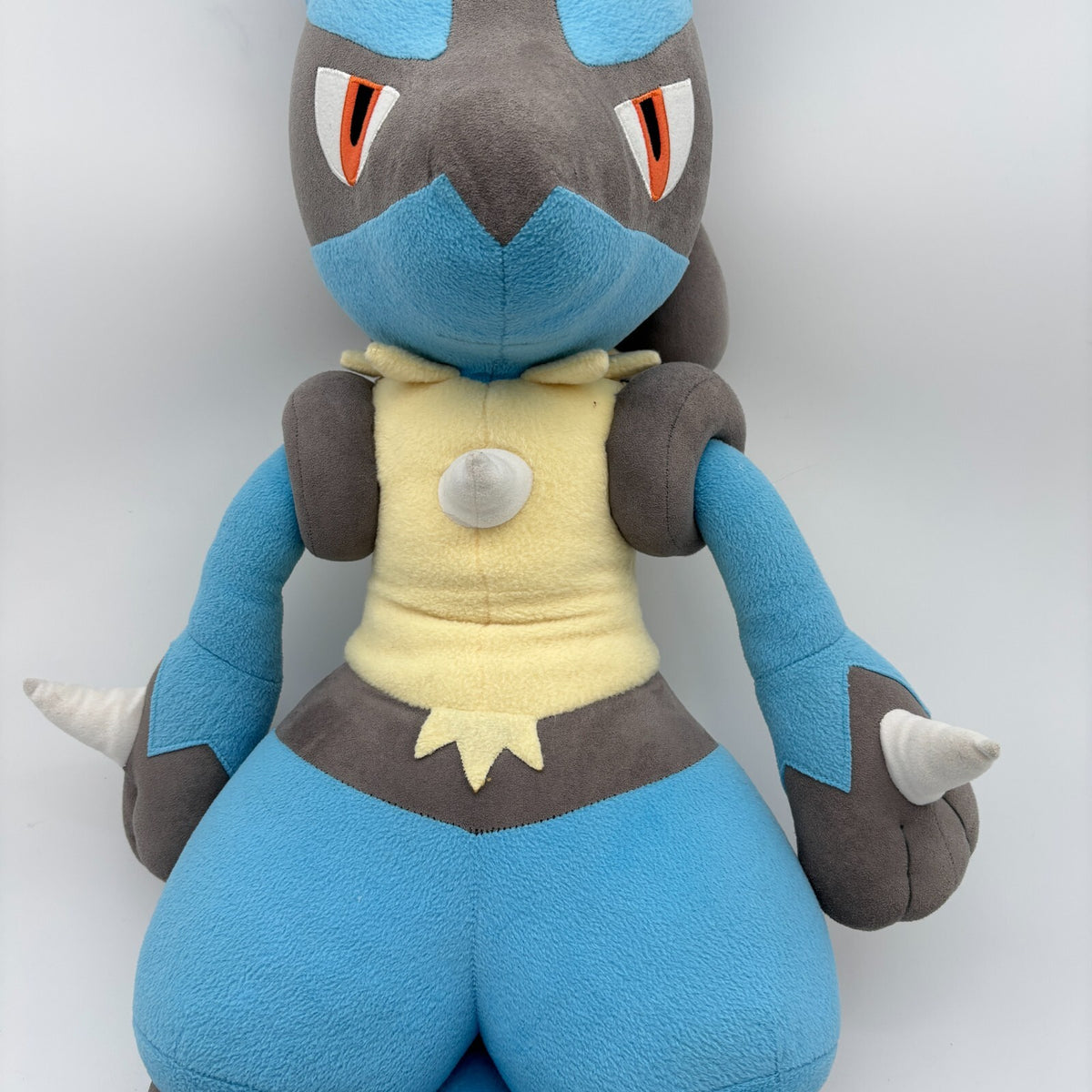 Pokemon Center Online Limited Life-Size Lucario Jumbo Plush 1/1