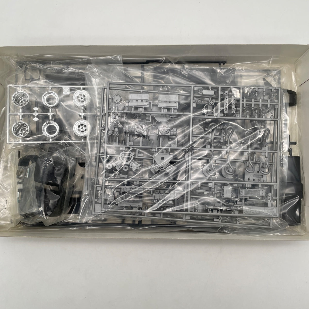 TAMIYA Grand Prix Collection No.4 1/20 TEAM LOTUS J.P.S. Mk.III 78 Model Kit