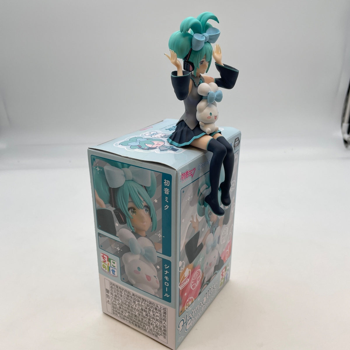 SEGA Hatsune Miku CINNAMOROLL Premium Chokonose Figure SANRIO