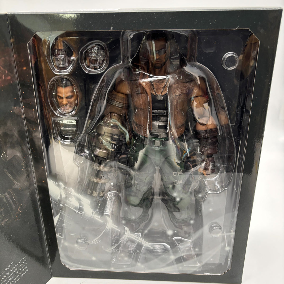 Figure PLAY ARTS Kai Barret Wallace Version 2 FINAL FANTASY VII Remake Japan
