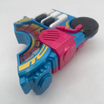 BANDAI Kamen Rider Geats DX Beat Raise Buckle Figure