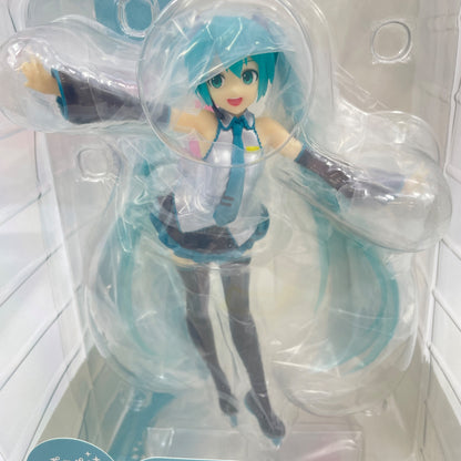 POP UP PARADE Hatsune Miku Clear Color Ver. Character Vocal Series 01