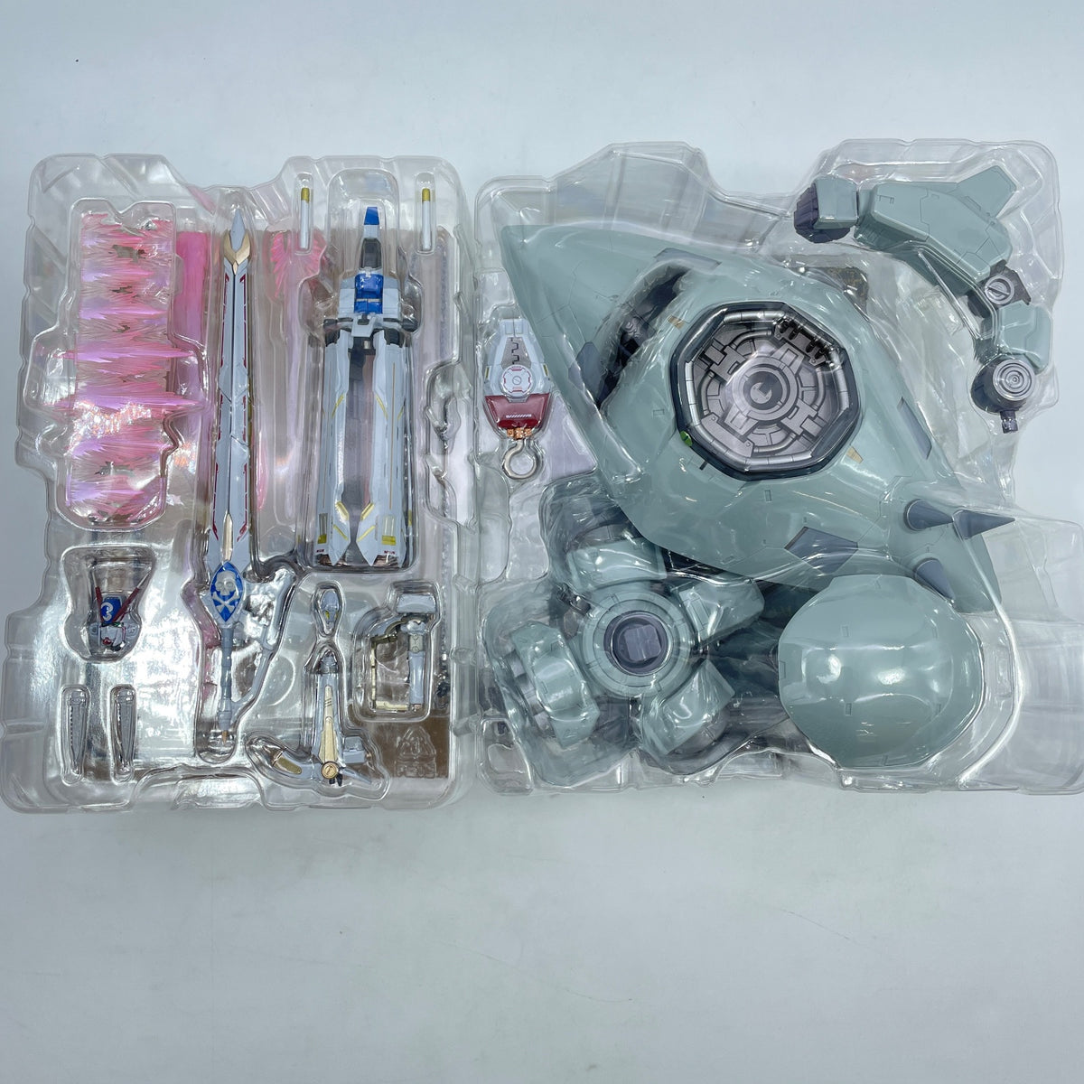 Figure METAL BUILD Crossbone Gundam X3 Mobile Suit Crossbone Gundam Limited