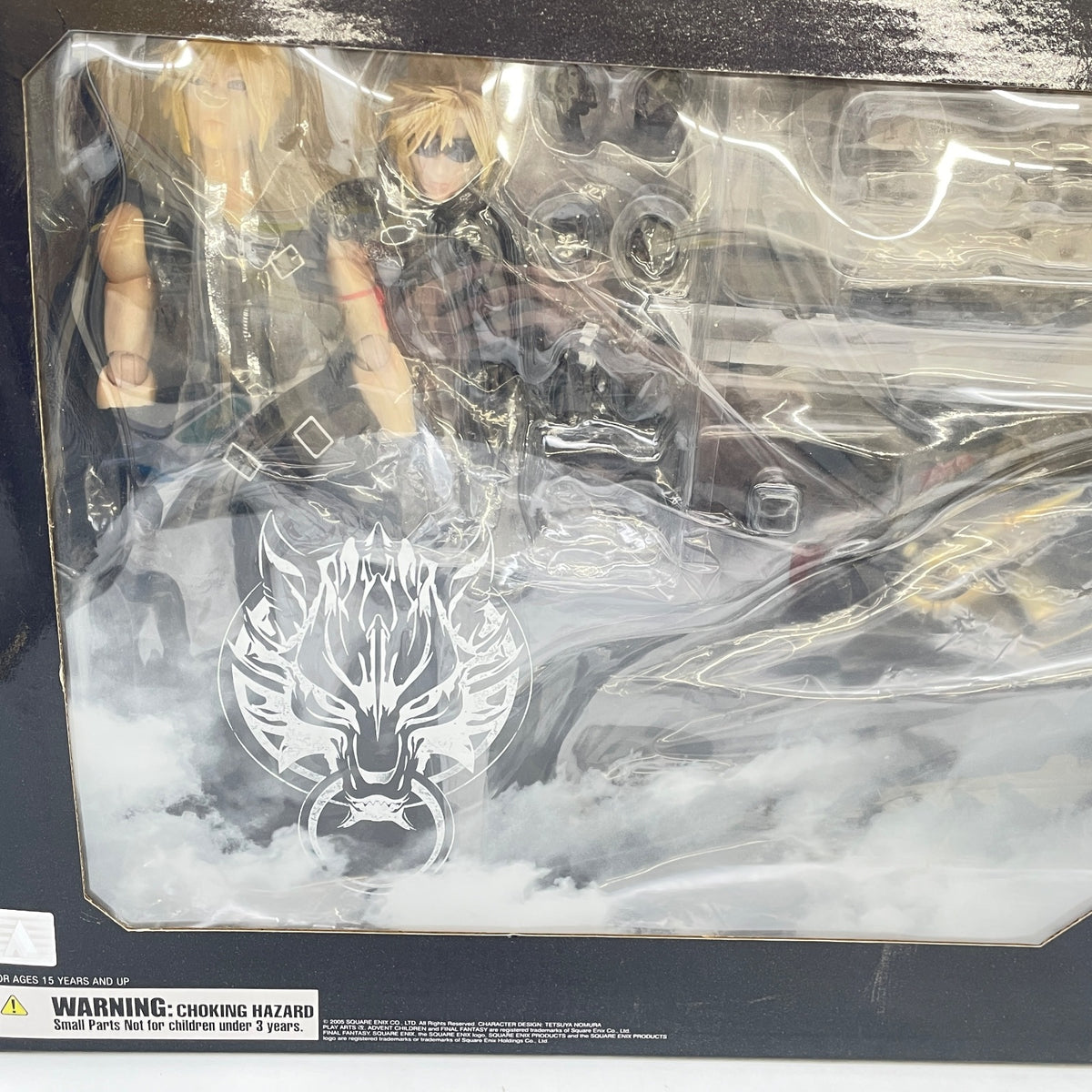 FINAL FANTASY VII ADVENT CHILDREN PLAY ARTS Kai Cloud Strife & w/Box