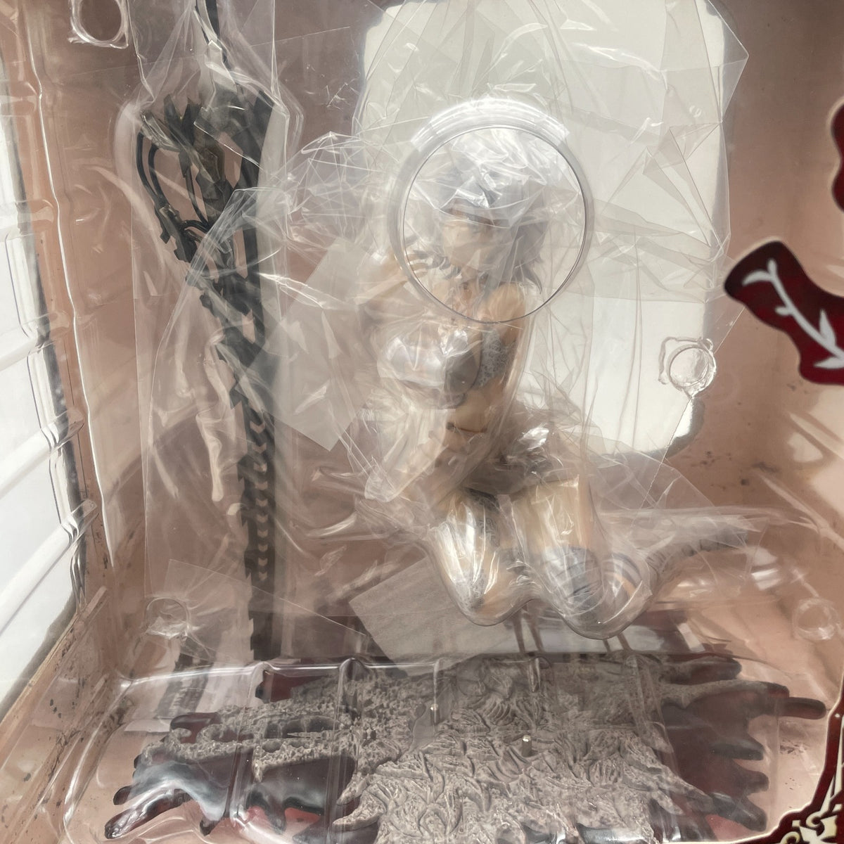 ARTFX J Code Vein Io Cuddling The Sword 1/7 Figure KOTOBUKIYA